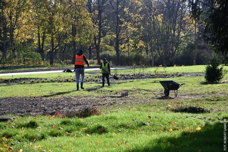 kliknij aby przeczytać pełną treść Rewitalizacja Parku W. Witosa. Prace wyprzedziły harmonogram