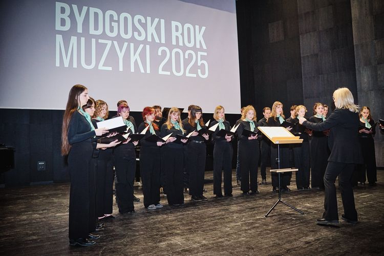 kliknij aby przeczytać pełną treść Bydgoski Rok Muzyki pełen dźwięków