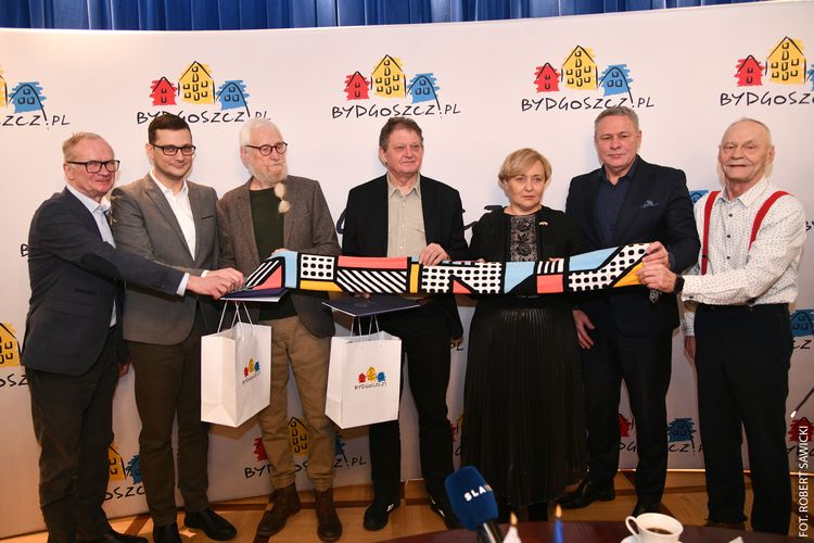 Bohaterowie nagrodzeni w ratuszu