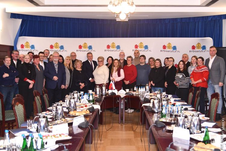 kliknij aby przeczytać pełną treść Rady Osiedli gotowe do działania