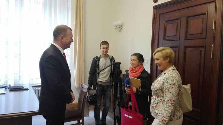 Spotkanie dziennikarzy telewizji "WIKKA" z Wiceprezydentem Mirosławem Kozłowiczem