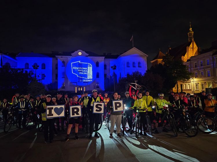 Nocny przejazd ulicami Bydgoszczy