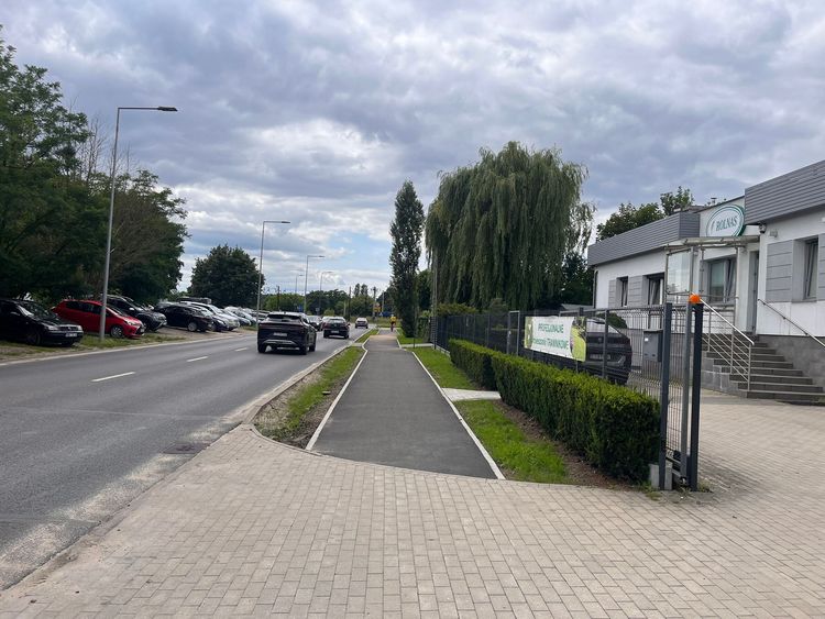 Kolejny chodnik na os. Leśnym gotowy