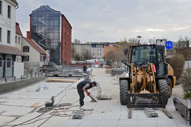 Wyspa pięknieje na wiosnę. Ostatnie prace