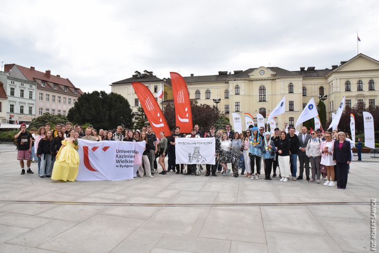 kliknij aby przeczytać pełną treść Juwenalia 2026 - Klucze do Miasta w rękach studentów