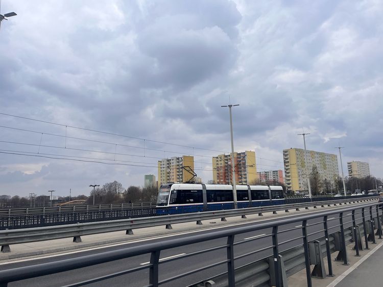 Tramwajowy wiadukt. Umowa podpisana. Raport nr 1