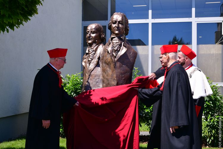 kliknij aby przeczytać pełną treść Politechnika Bydgoska świętuje 75 urodziny