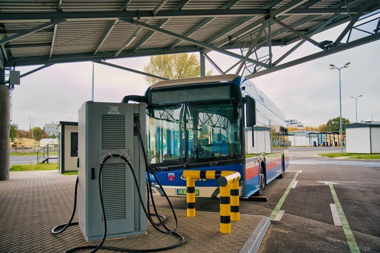 Zielona energia dla naszych elektrobusów
