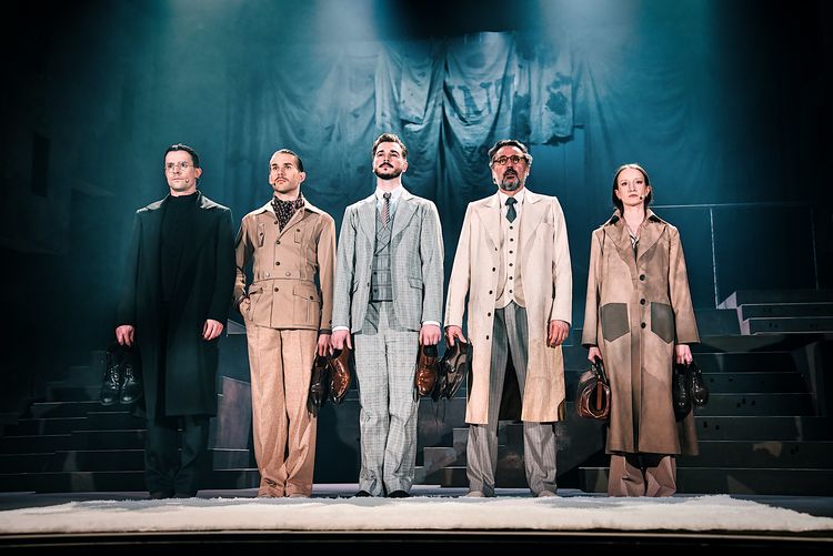 Kwiecień w Teatrze Kameralnym