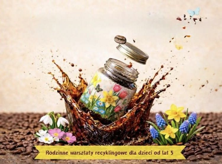 Wiosenny decoupage w bibliotece u Bełzy