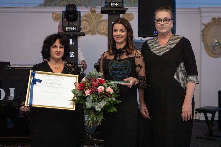 kliknij aby przeczytać pełną treść Ich praca to codzienna służba