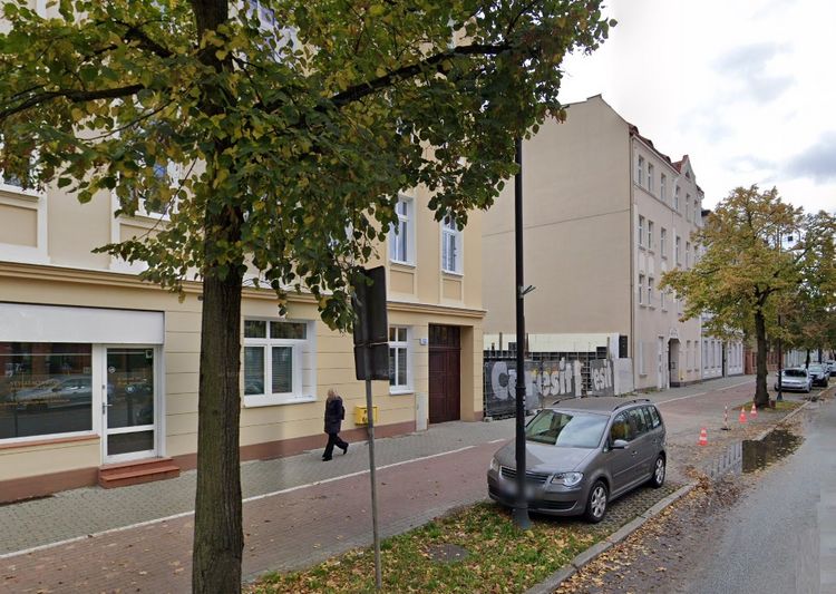 kliknij aby przeczytać pełną treść Kamienice wyremontowane, czas na plombę