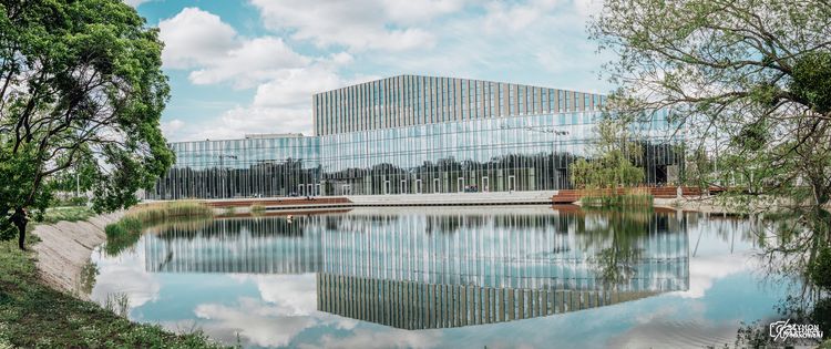 kliknij aby przeczytać pełną treść Kampus Akademii Muzycznej z prestiżową nagrodą