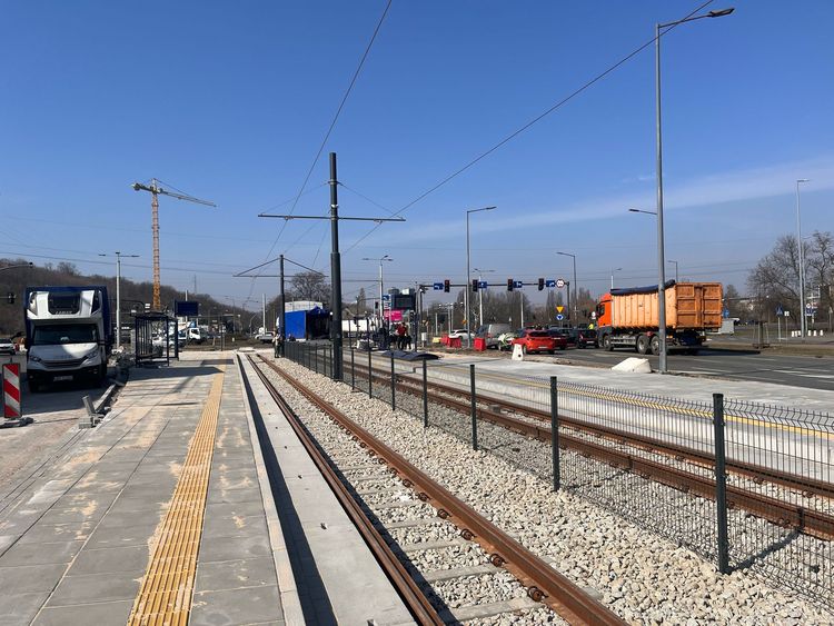 Rozbudowa ul. Toruńskiej. Tramwaje wracają na rondo Toruńskie. Raport nr 7