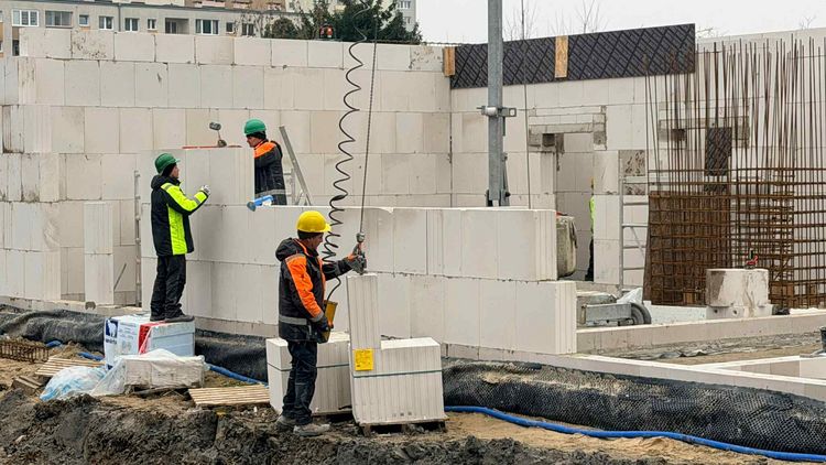 kliknij aby przeczytać pełną treść Przestronny i nowoczesny żłobek powstaje na Bartodziejach