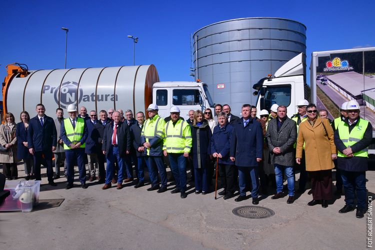 kliknij aby przeczytać pełną treść Biogazownia dla Metropolii Bydgoszcz – energia i kompost z odpadów