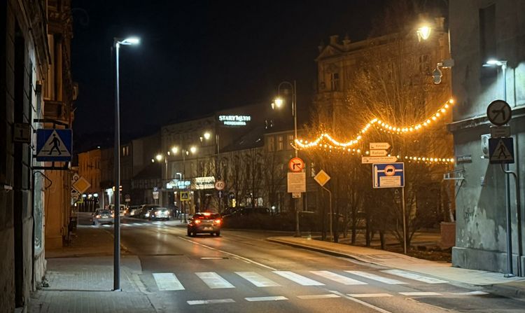 Bezpieczniej na kolejnych przejściach