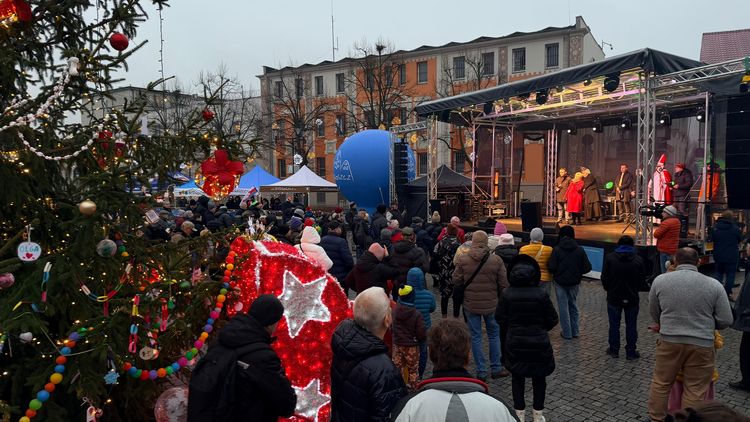 kliknij aby przeczytać pełną treść Wigilia pod Gołym Niebem w Fordonie