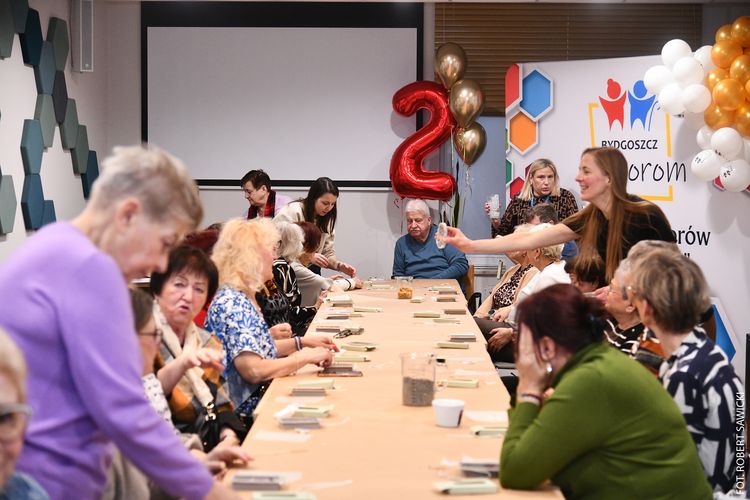 Centrum Seniorów Dworcowa 3 świętuje urodziny