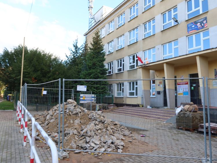 Szkoła z zieloną energią i bez barier