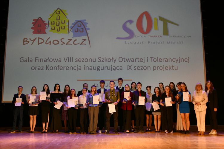 Młodzi są otwarci i tolerancyjni